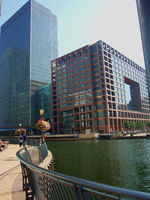 ������� ������ �������: Canary Wharf, ����� 1. ���� (���������)
